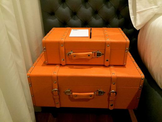 LUXURY BAGS suite RM Guest House