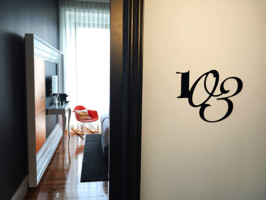 LUXURY BAGS suite RM Guest House